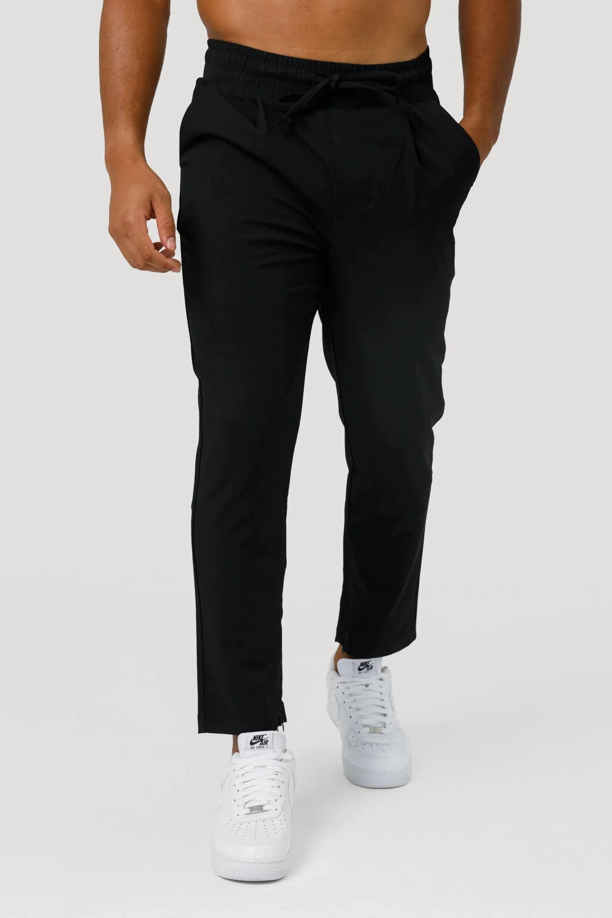 THE ELIO TROUSERS