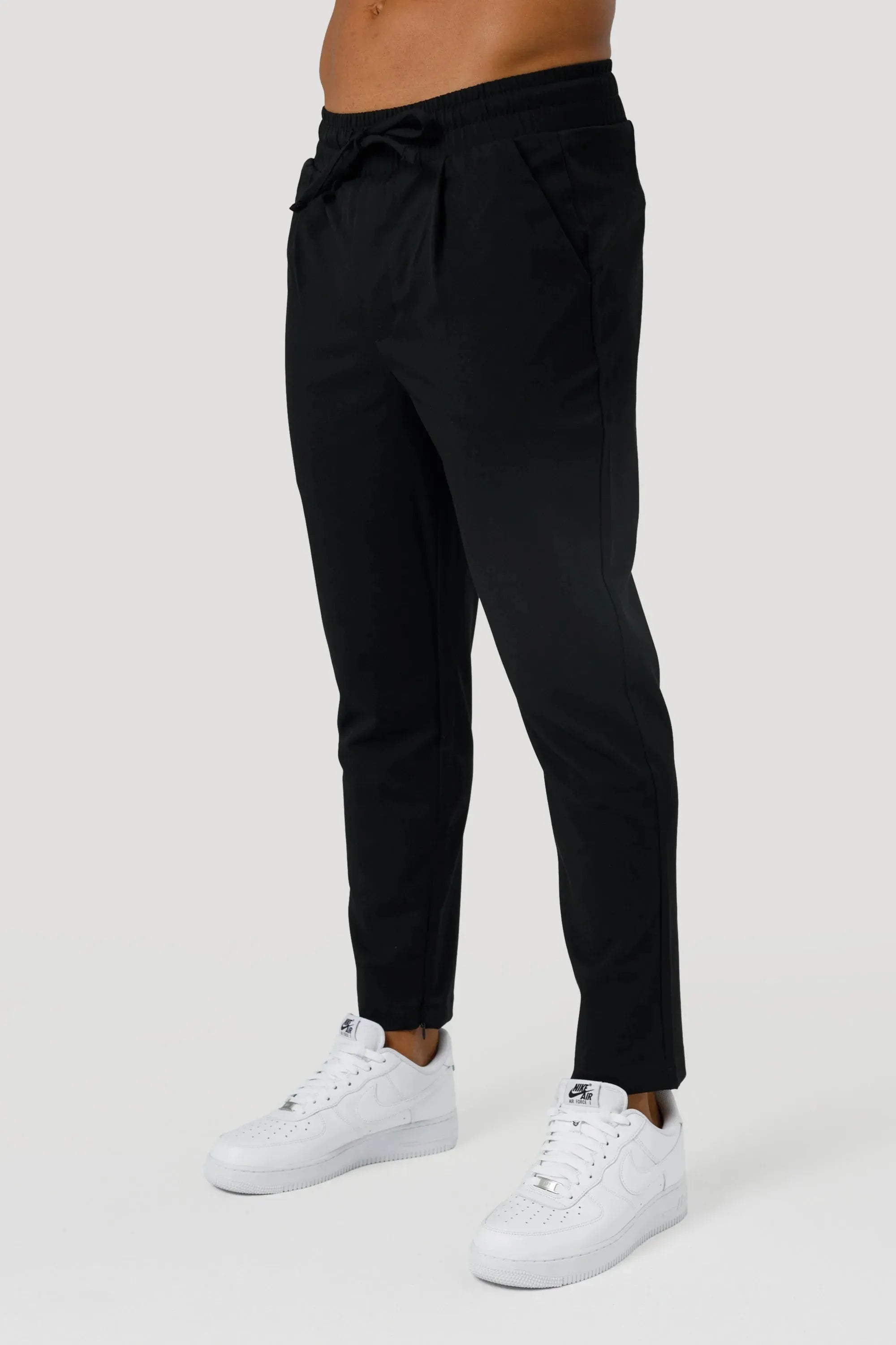 THE ELIO TROUSERS