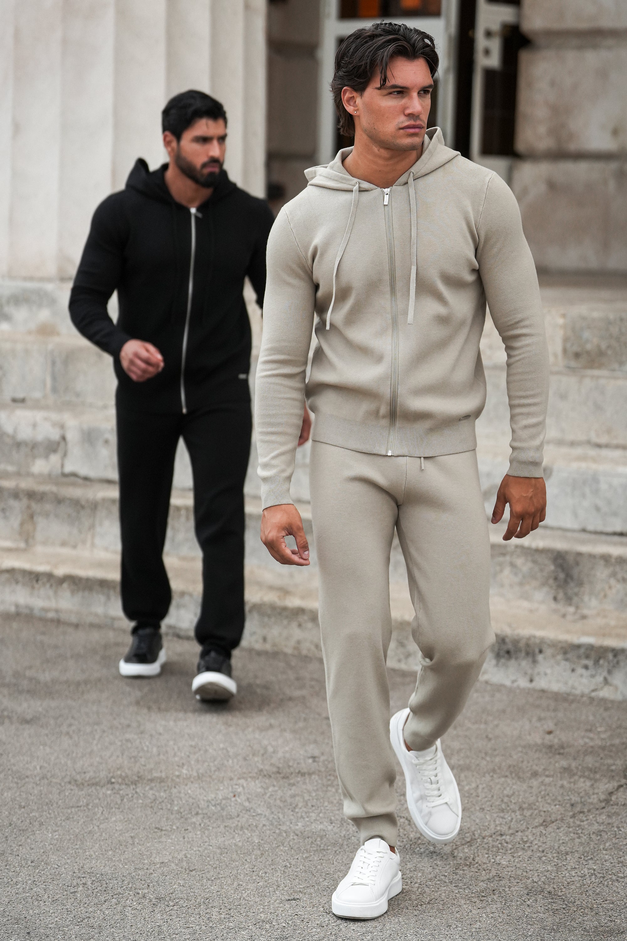 THE ELITE CASHMERE JOGGER