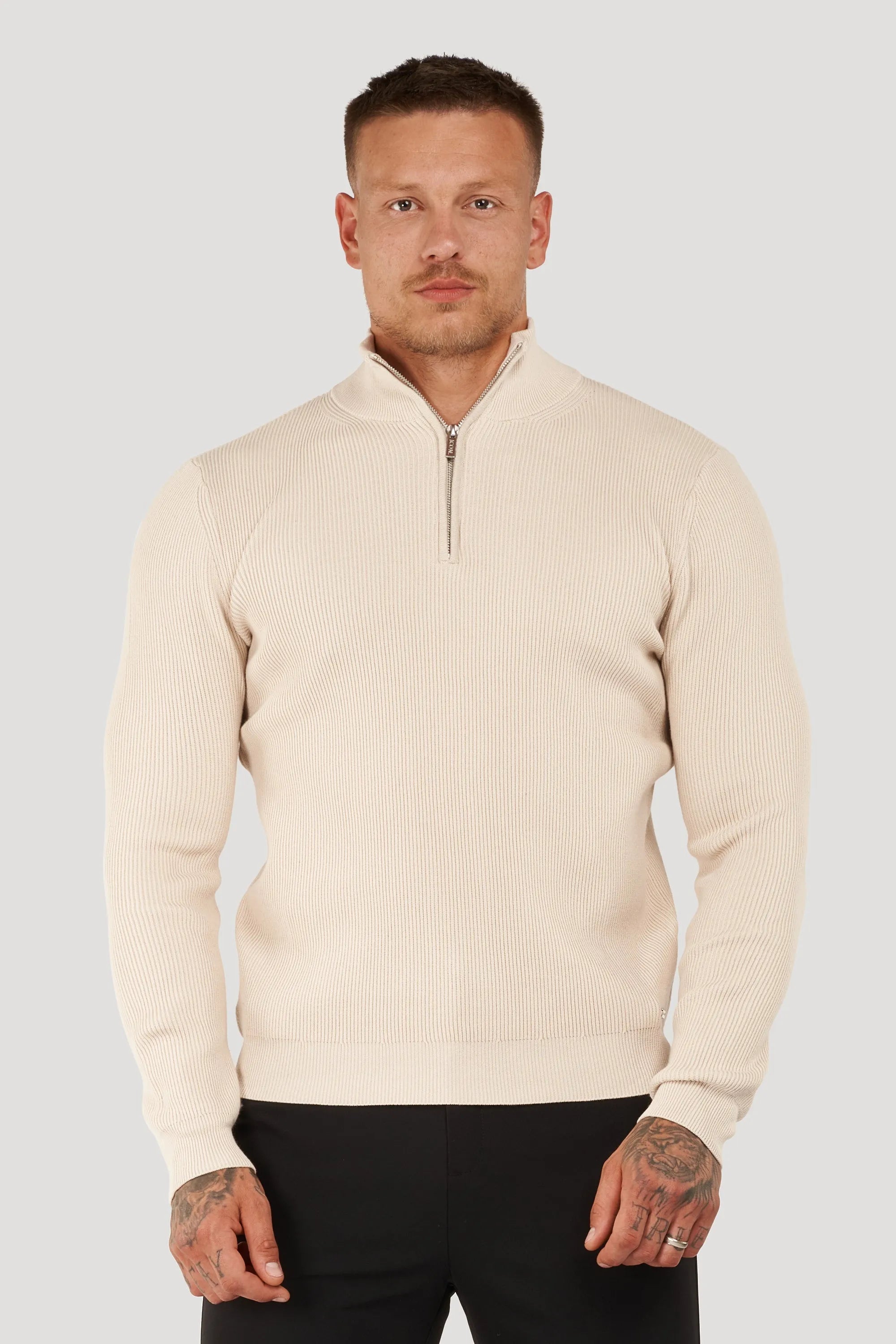 THE RENZO HALF ZIP SWEATER - ICON. AMSTERDAM