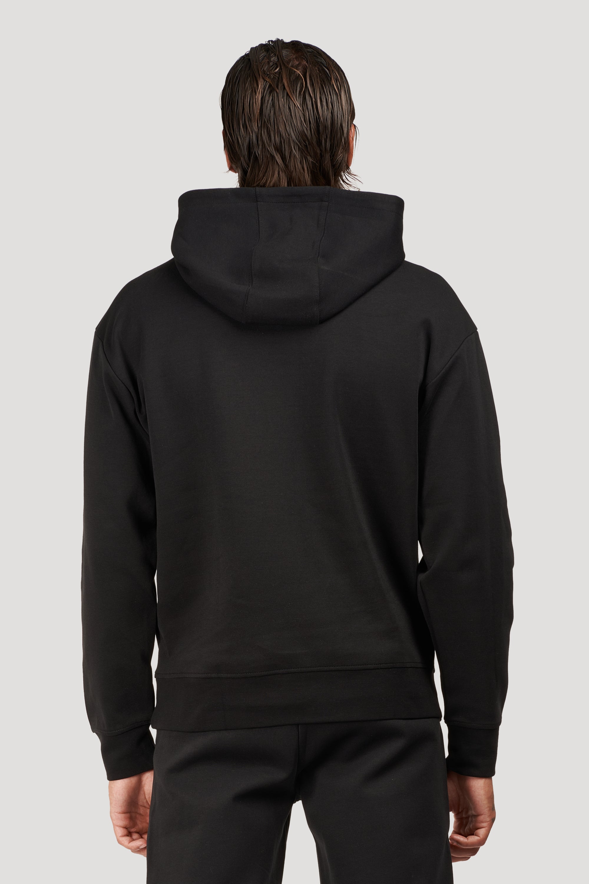 THE RELAXED HOODIE